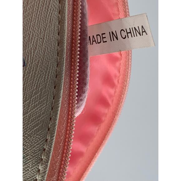 Ipsy Makeup Bag White Pink Small Cosmetic 7.25 x 5.25 Inches Zipper Tote Purse - Picture 7 of 7